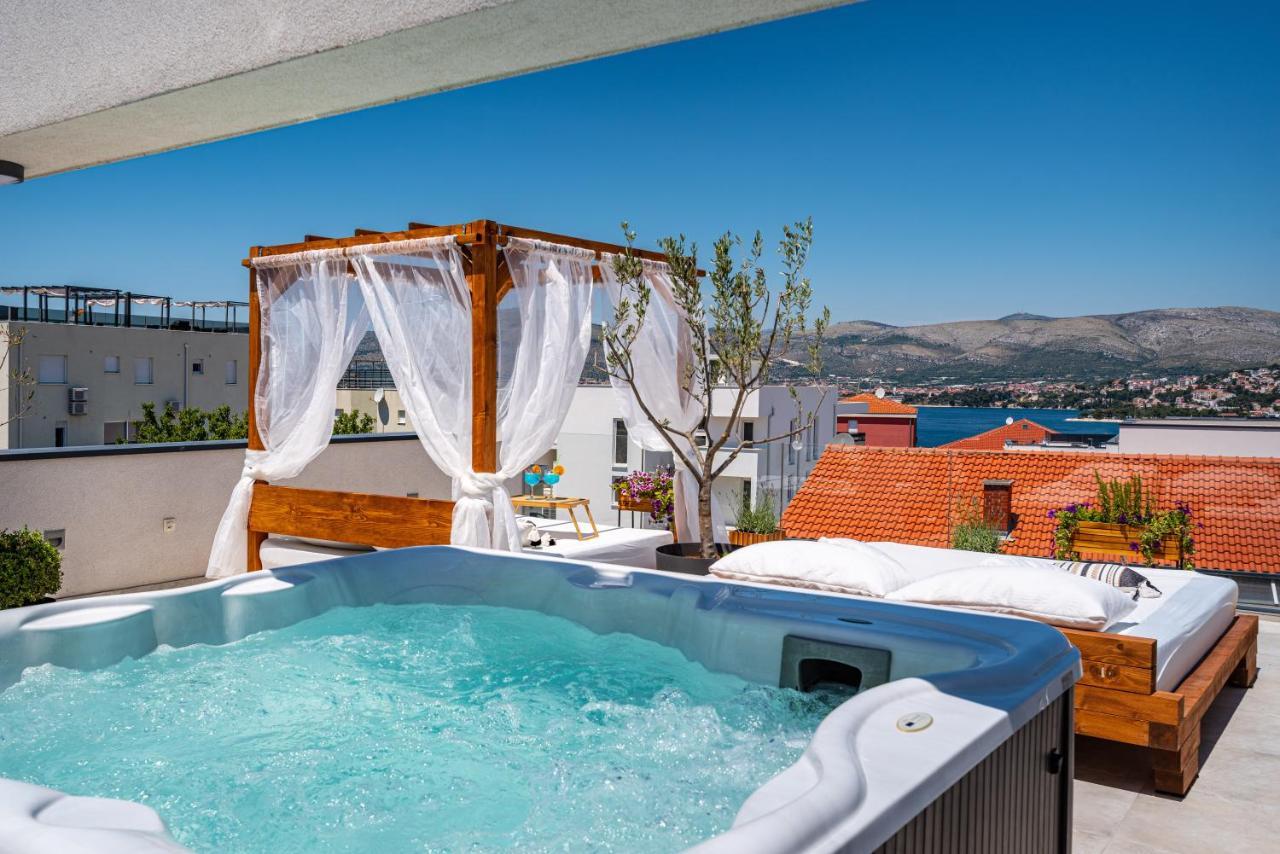 Rooftop Spa Apartment Trogir Exterior photo